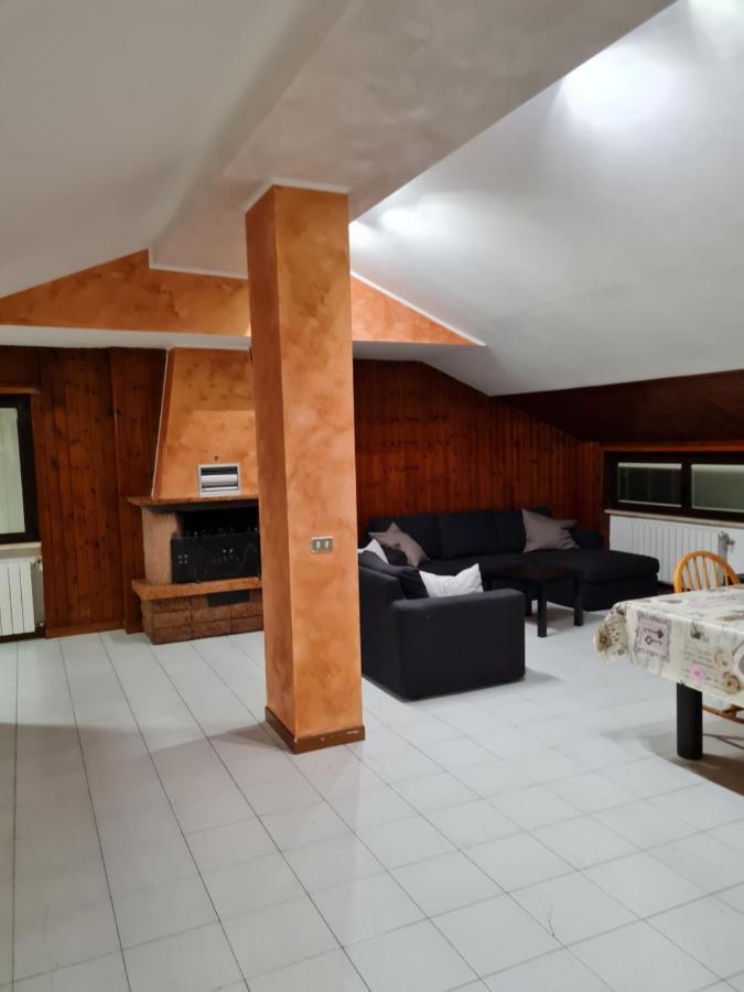 Affittacamere Airport Orio Bergamo Orio al Serio Exteriör bild